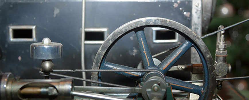 Locomotive engine